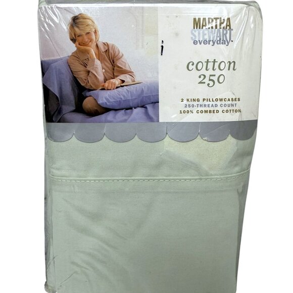 MARTHA STEWART Everyday Pillowcases Pair King Size 100% Cotton Sage Green NWT - Picture 1 of 6